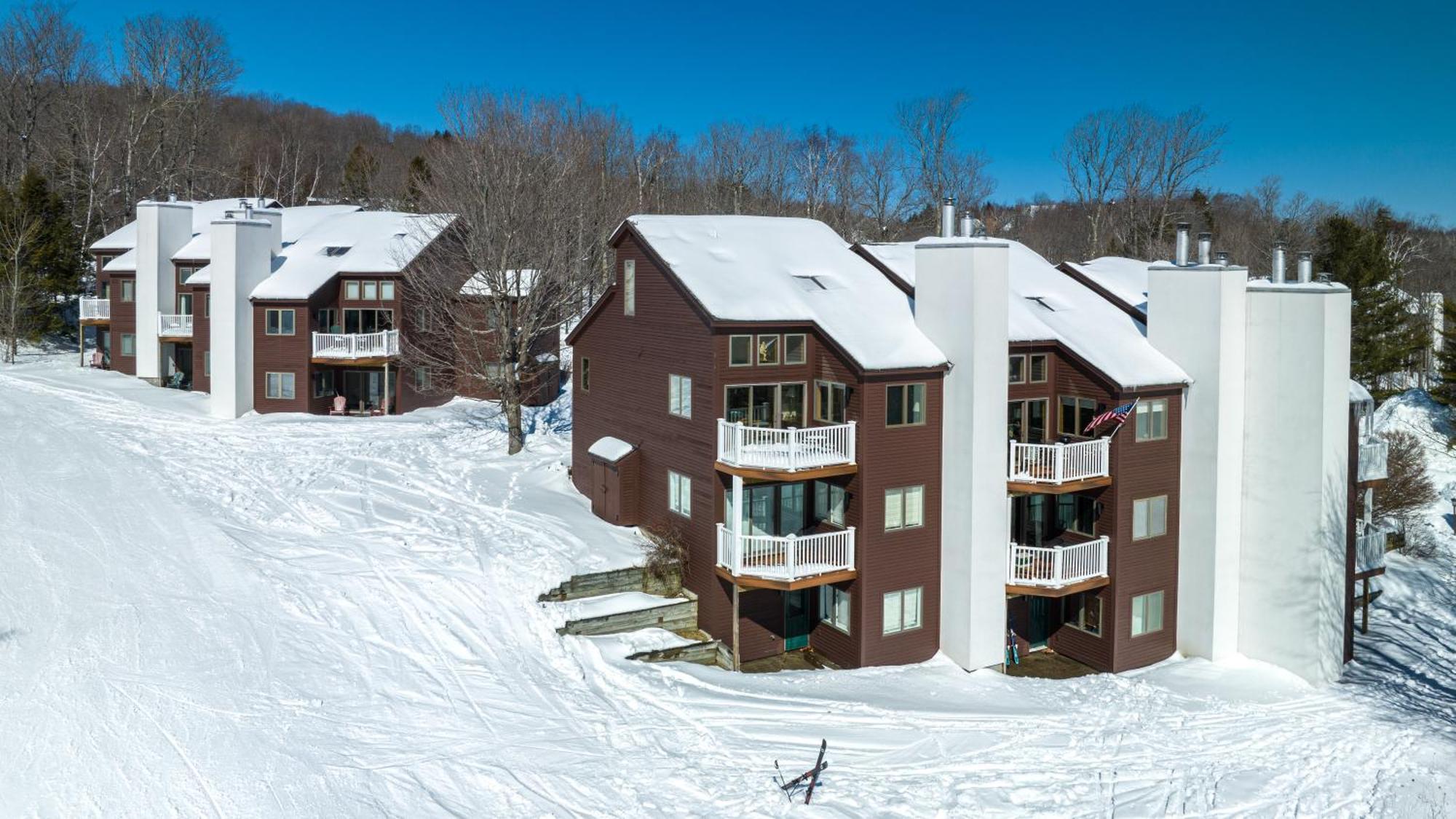Okemo Mountain Lodging Ludlow Buitenkant foto